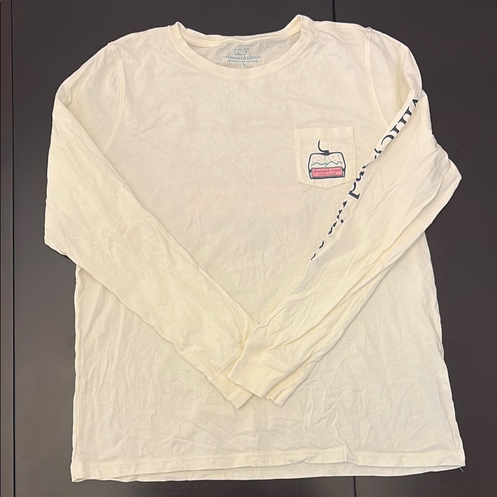 VINYARD VINES women’s LARGE long sleeve T with designs